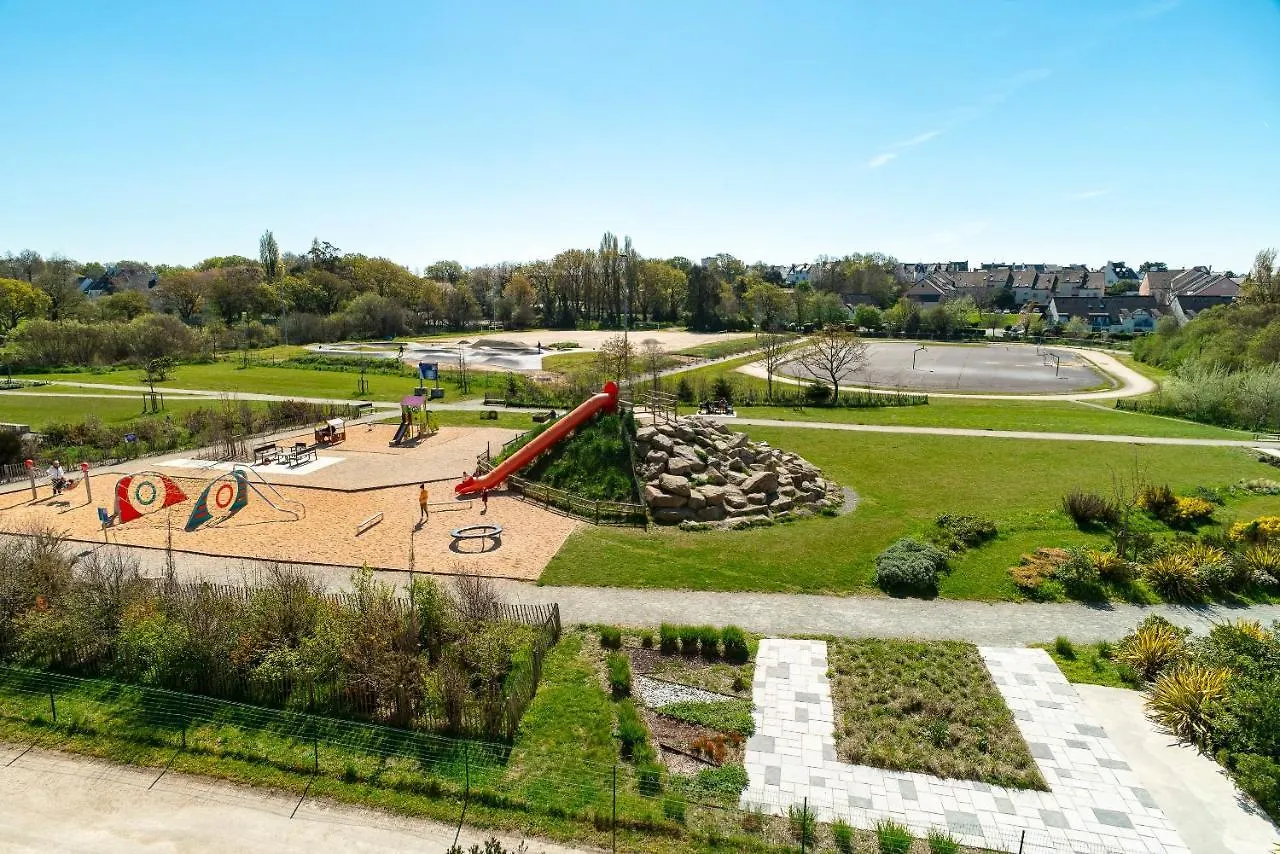 Apartment Les Thermes 404 - Appt Proche Plage Avec Piscine Partagee Concarneau